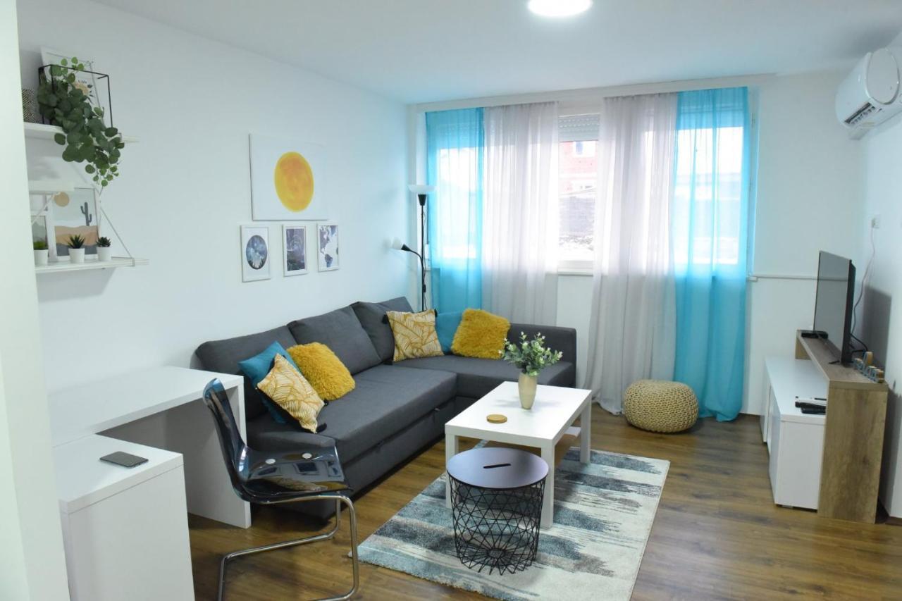 Central Apartment Ćuprija 외부 사진